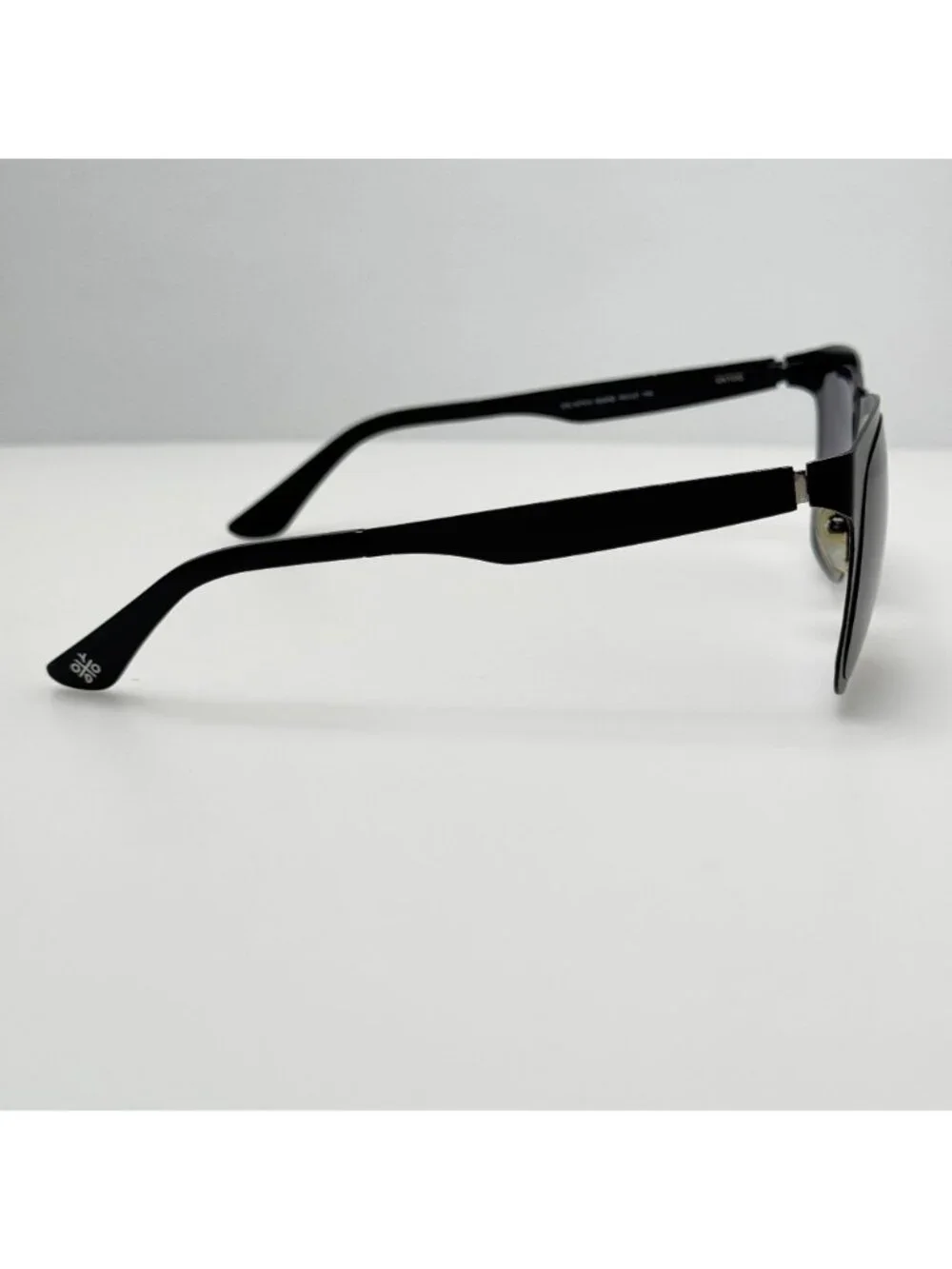 Oxydo Sunglasses OX 1079/S 003HD 52-21-140